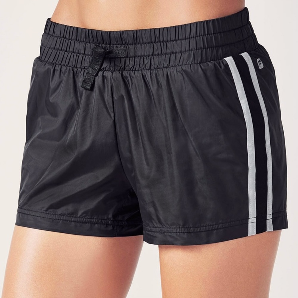 NWT Fabletics Pamela Reflective Short, Black